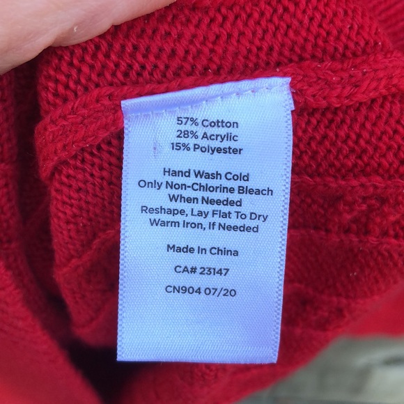 Dark red cable knit Talbots women’s medium cotton blend sweater - Picture 3 of 5